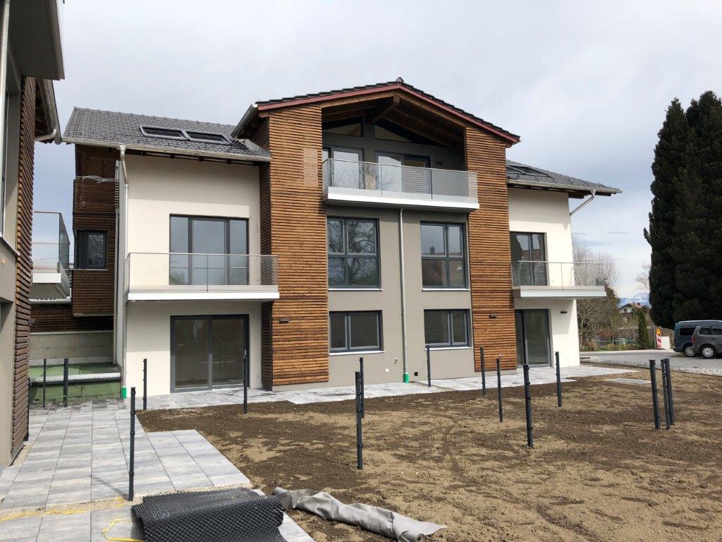 0861434001618850033.jpg 0861434001618850033.jpg